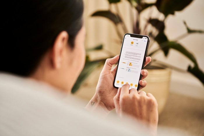 docusign-uI-fScjuXnI-unsplash.jpg