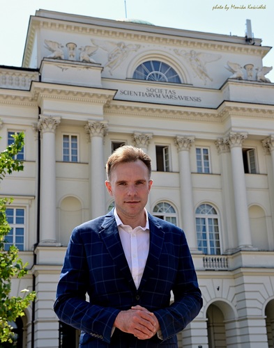 prof. Bartosz Karaszewski