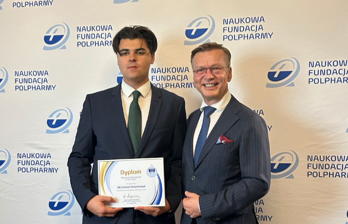 Student naszej Uczelni uczestnikiem Szkoły Letniej Naukowej Fundacji Polpharmy