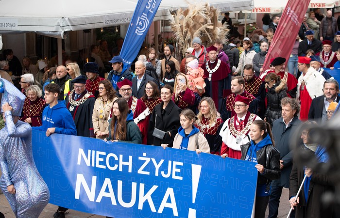 Uroczysta parada zainaugurowała nowy rok akademicki na Pomorzu