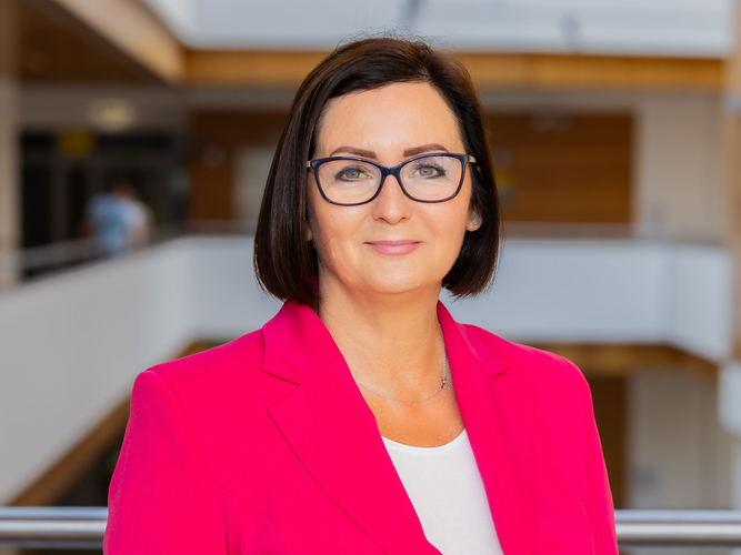 dr Katarzyna Kretowicz