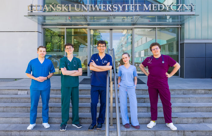 Wstępne wyniki rekrutacji na studia w GUMed