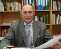 prof. Andrzej Szutowicz