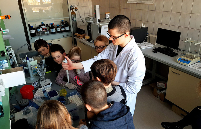 GUMed wspiera English Winter Camp