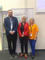 od lewej: dr Damian Świeczkowski, Ewa Schmidt, dr Marta Bednarek