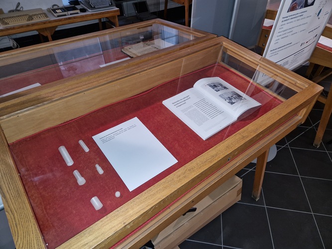 tejmnice_z_muzealnej_p├│┼éki_2023.03_wydruk_3D_i_wspomnienie_skafanda_z_gumowanego_p┼é├│tna.jpg