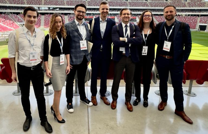 Naukowcy GUMed na konferencji PolEcho 2023 oraz EACVI 2023