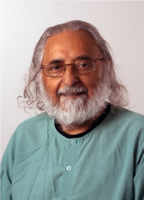 Profesor Suresh Rattan 