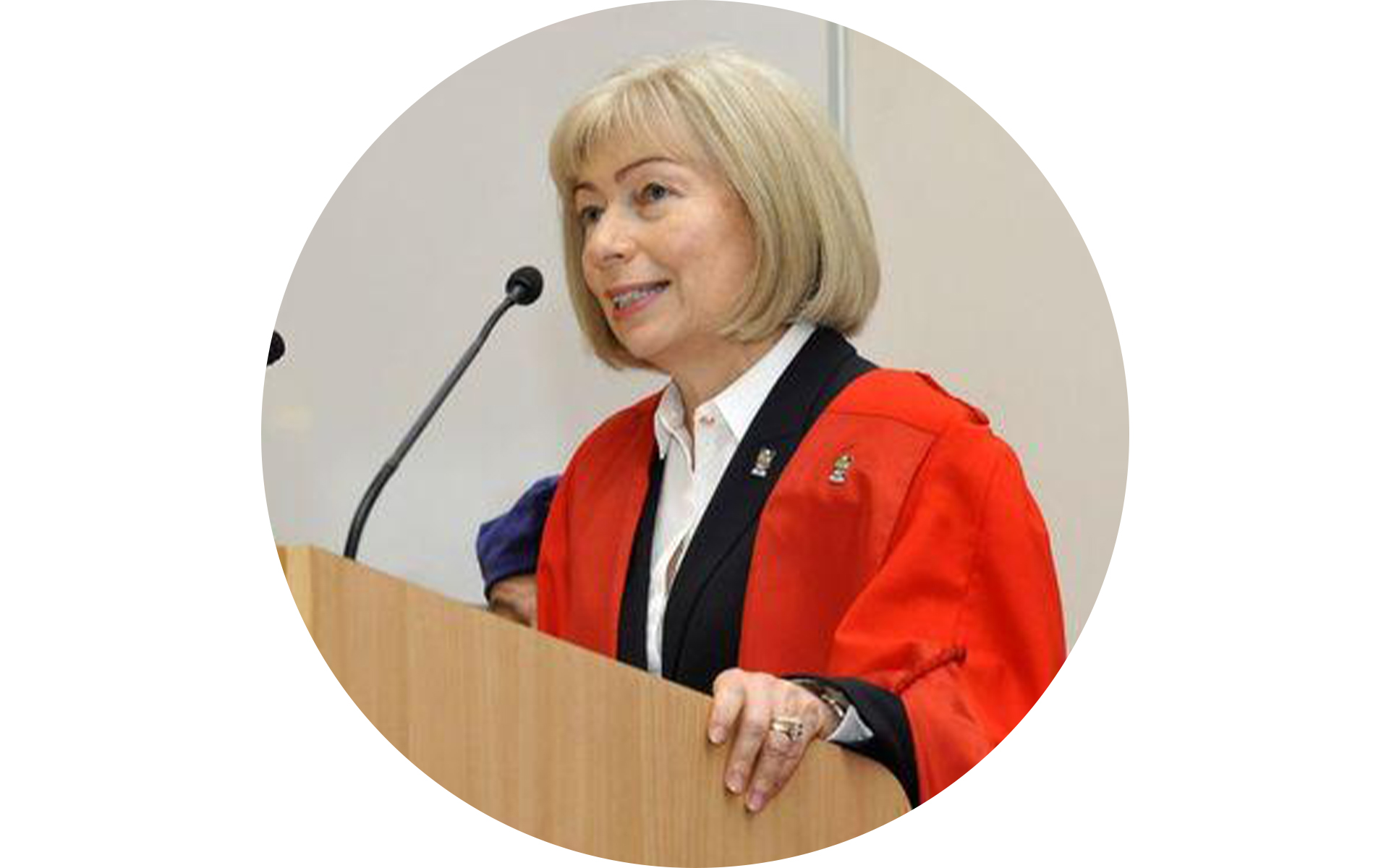 prof. Anna Dominiczak