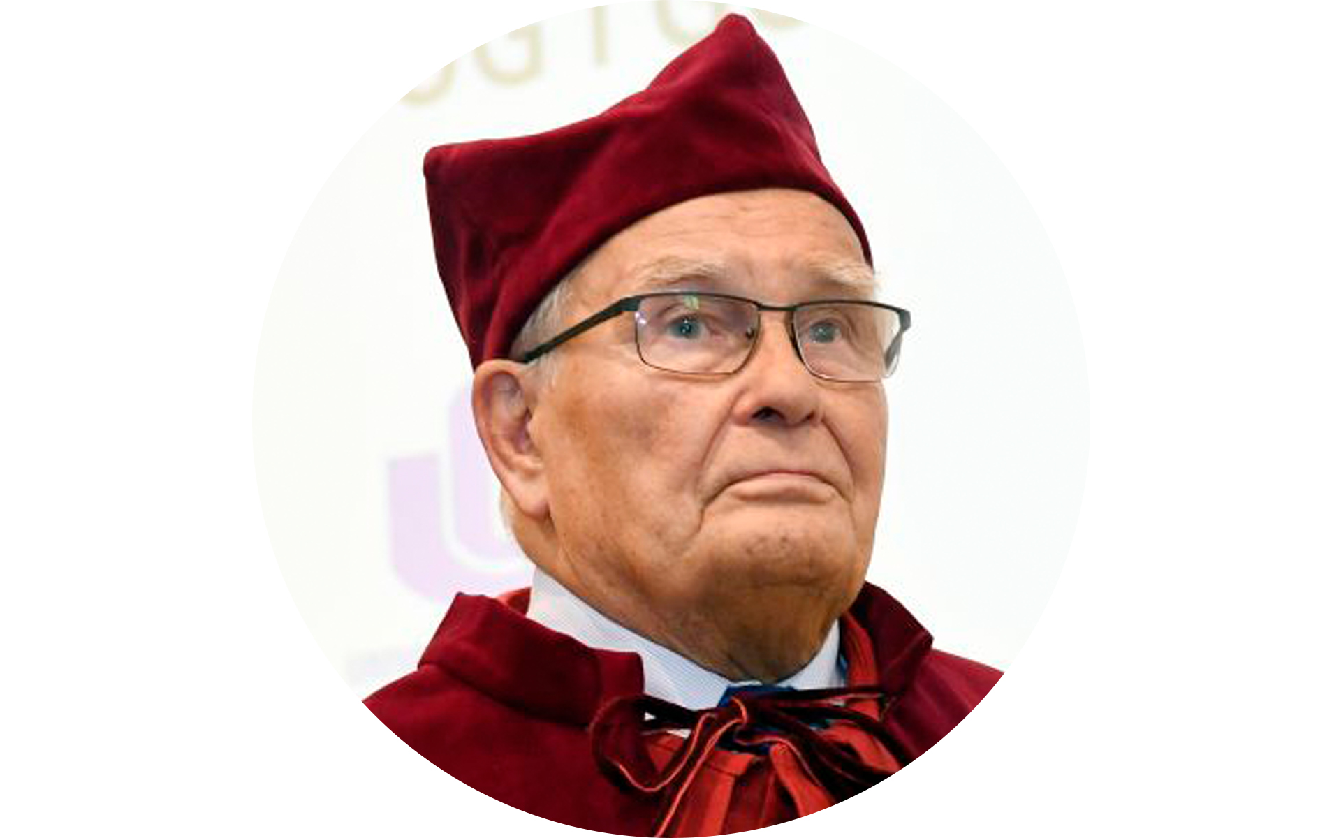 prof. dr hab. Wiesław Makarewicz