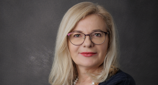 prof. dr hab. Edyta Szurowska