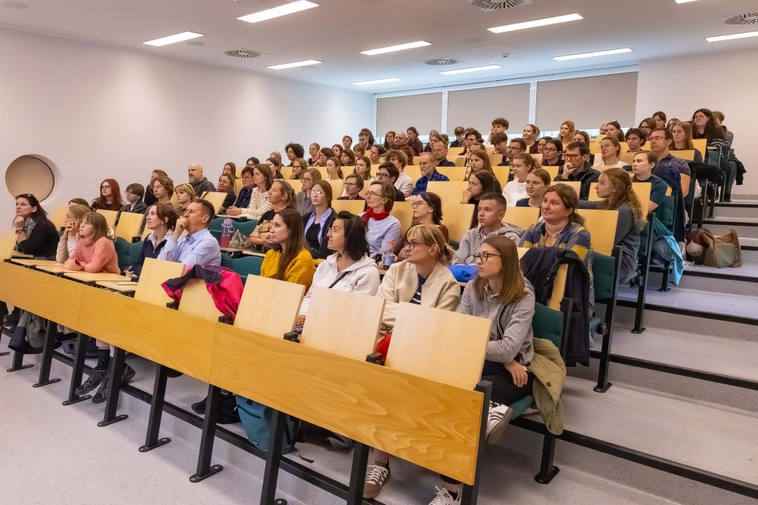 Uczestnicy PNN podczas wykładu